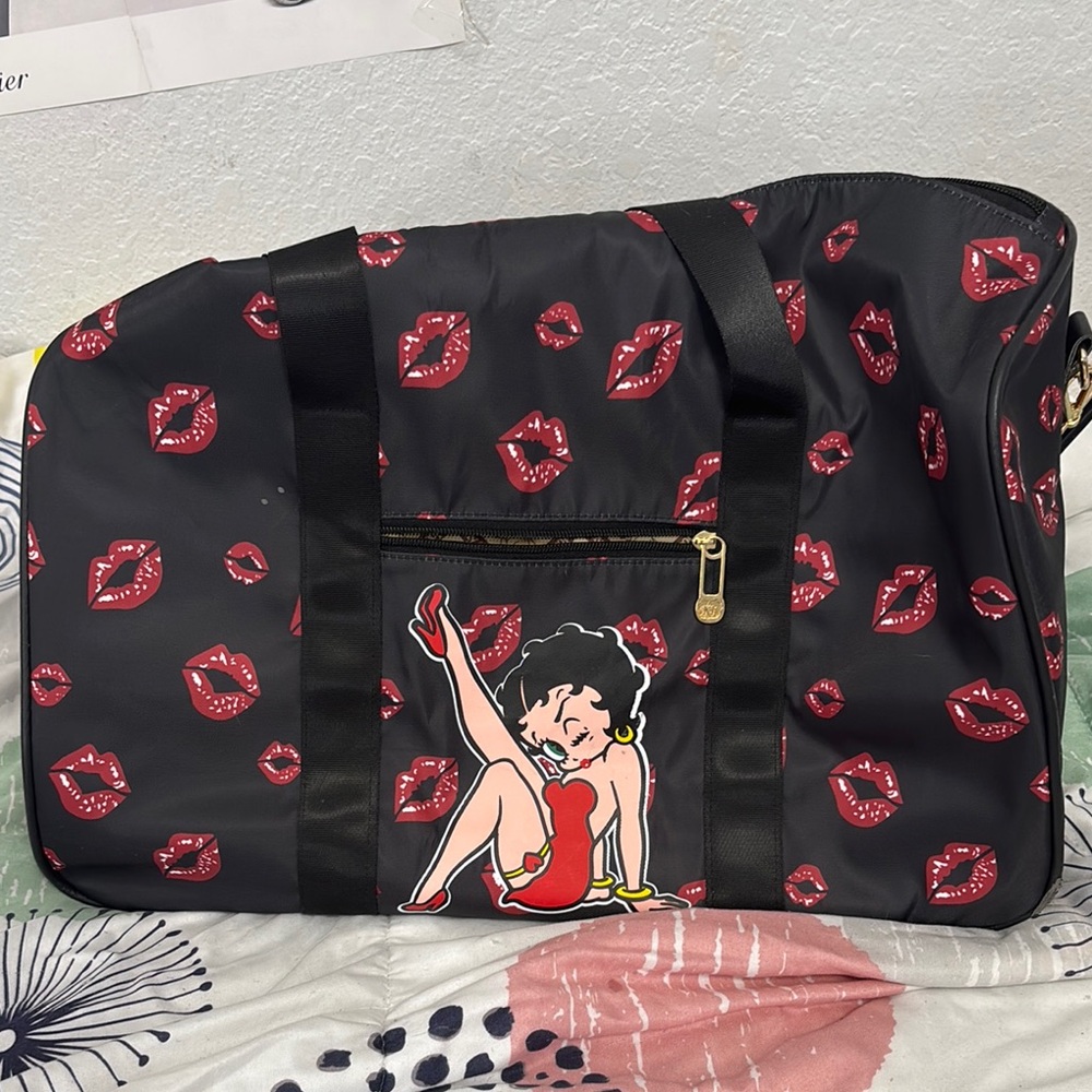 Betty Boop Stylish Black and Red Women's suitcase rolling Bag